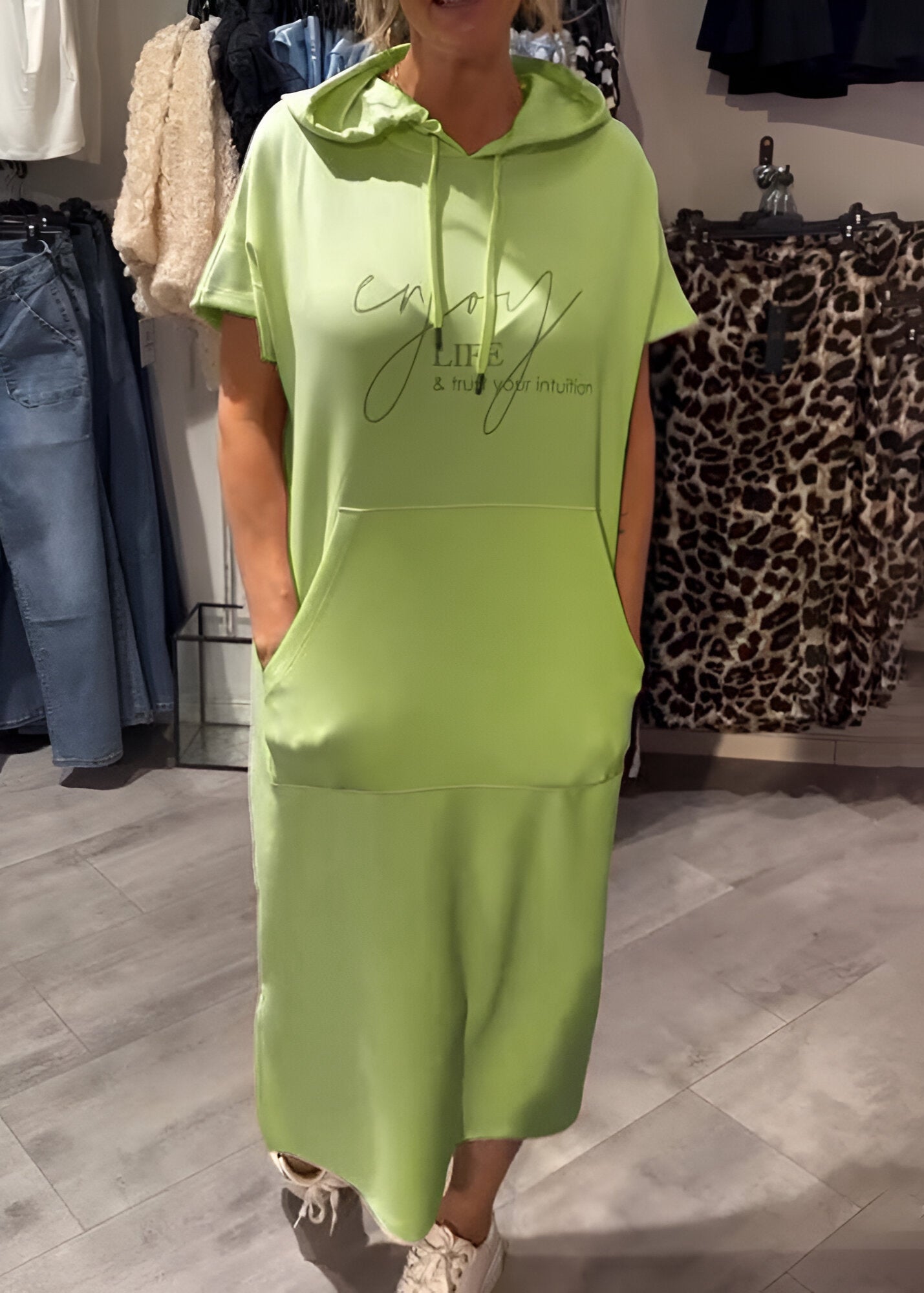 Céline | Robe décontractée à capuche