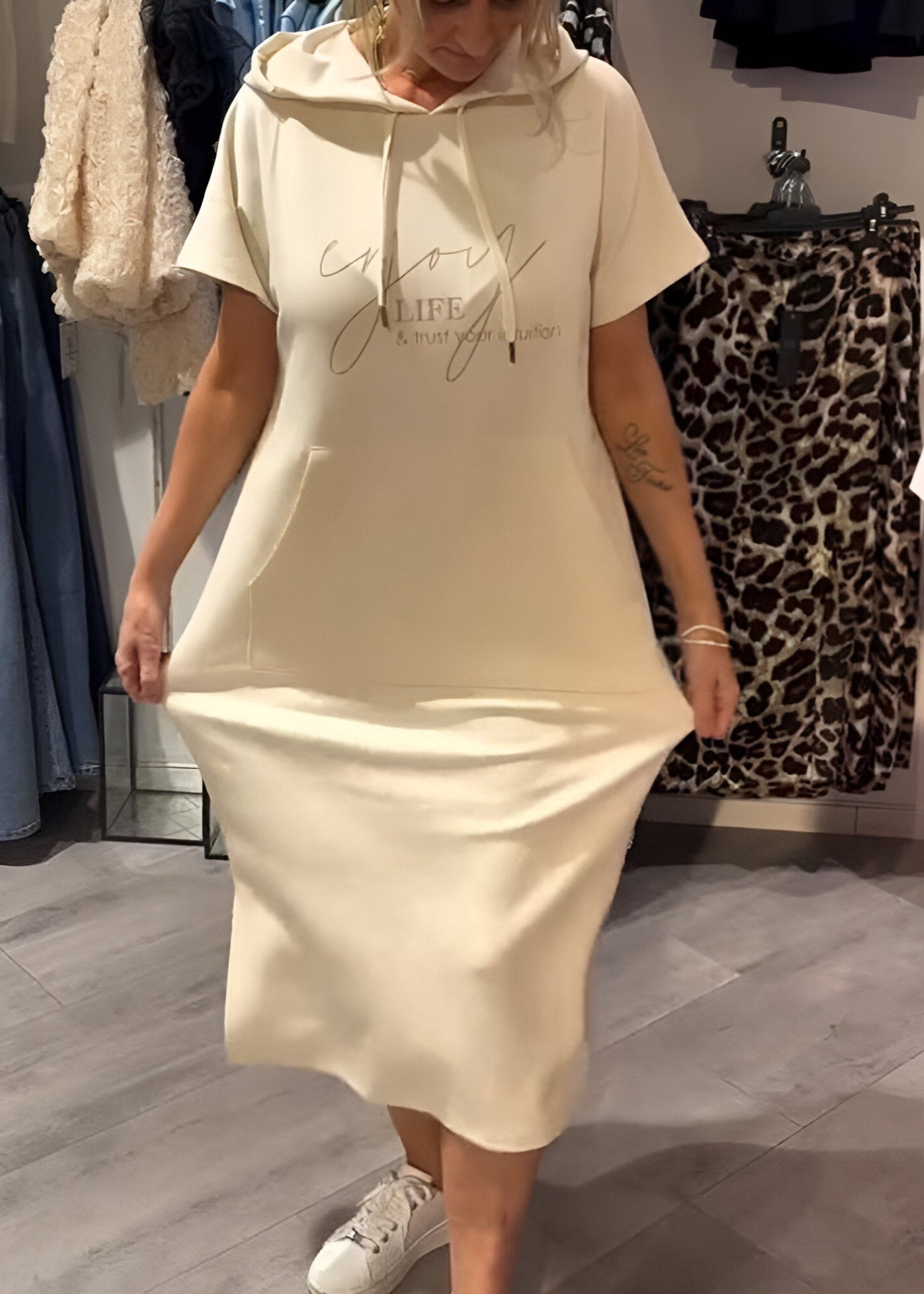 Céline | Robe décontractée à capuche