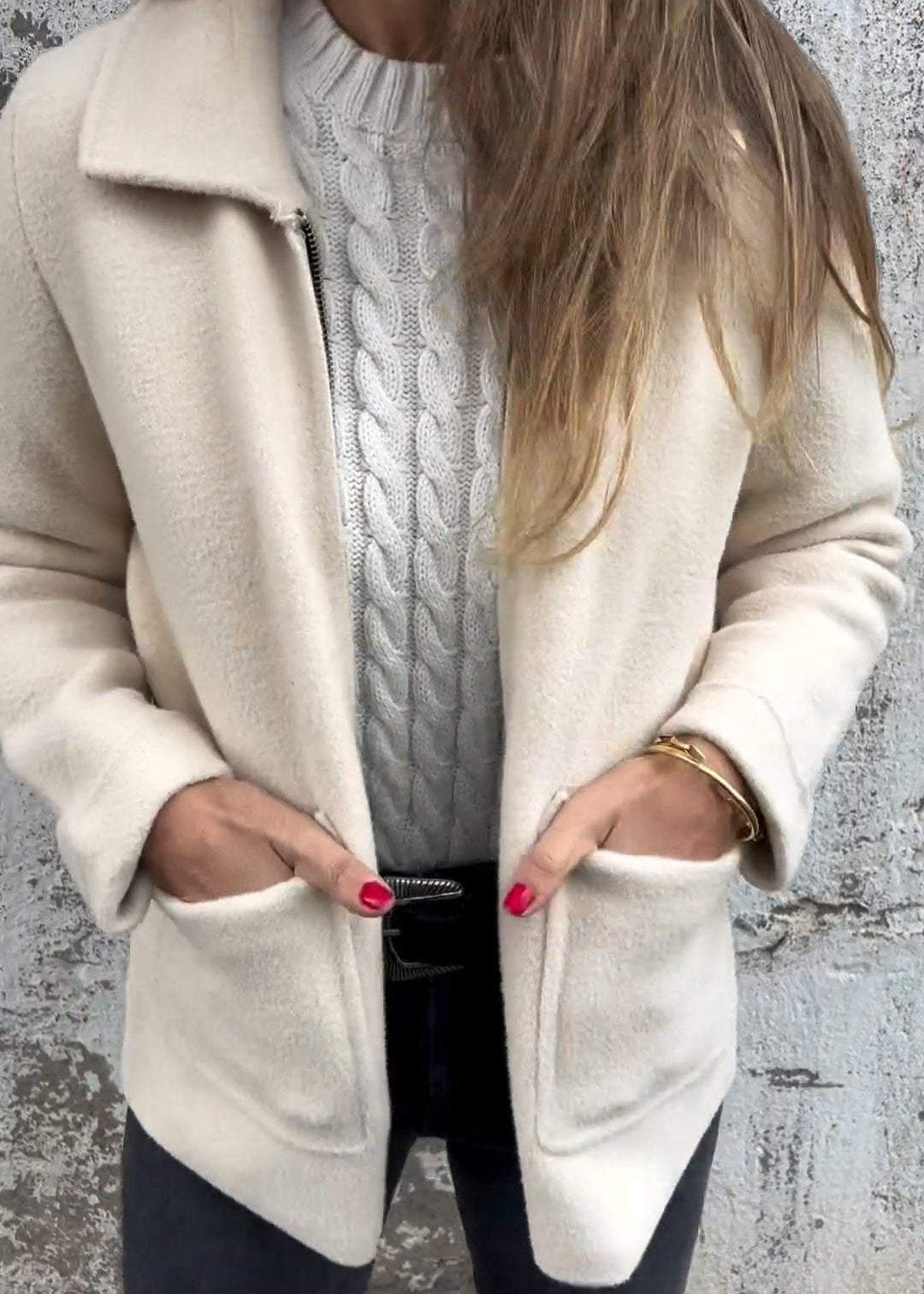 Élina | Cardigan Élégant en Laine